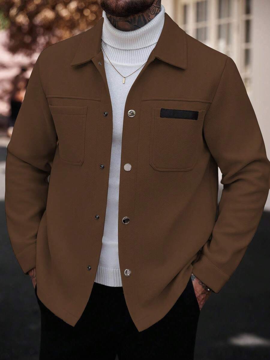 Manfinity CasualCool Manteau long casual à manches longues de couleur unie pour hommes, convenant à l'automne et à l'hiver. Manteau crème à boutons pour hommes