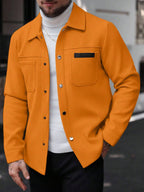 Manfinity CasualCool Manteau long casual à manches longues de couleur unie pour hommes, convenant à l'automne et à l'hiver. Manteau crème à boutons pour hommes