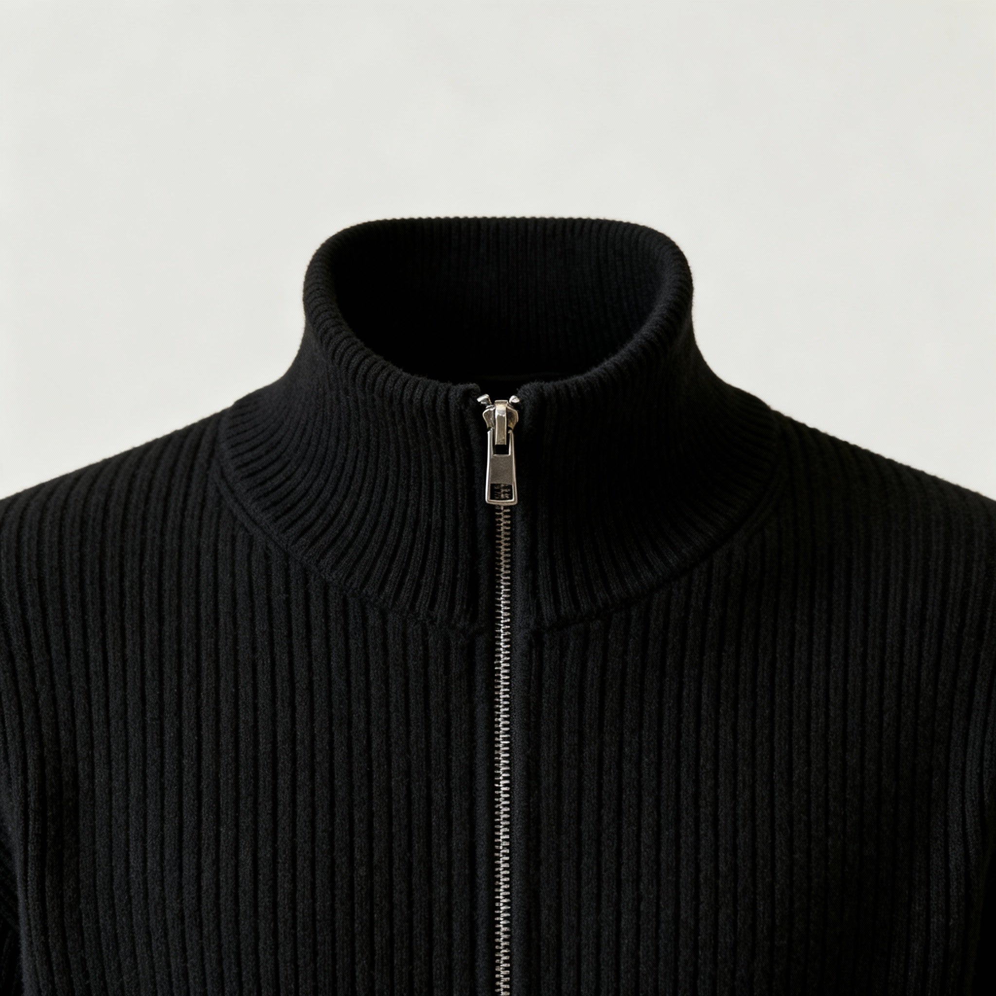 Pull zippé côtelée